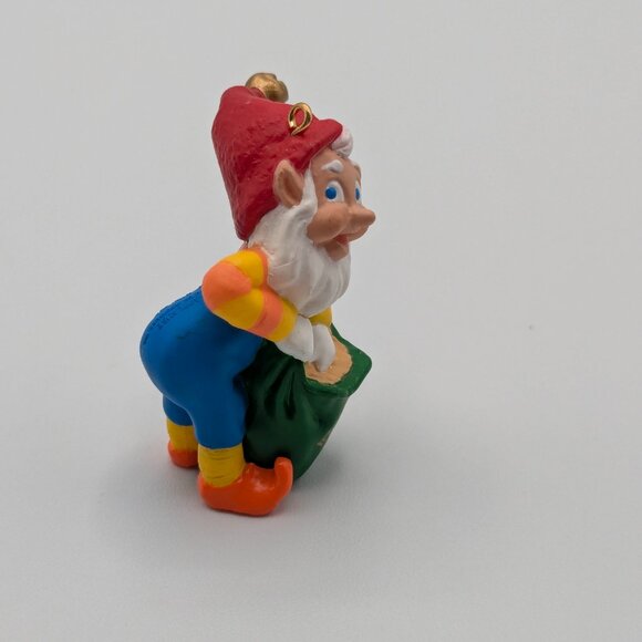 Hallmark Keepsake Rudolph's Helper 1996 Miniature Ornament, Membership Gift - Picture 4 of 11